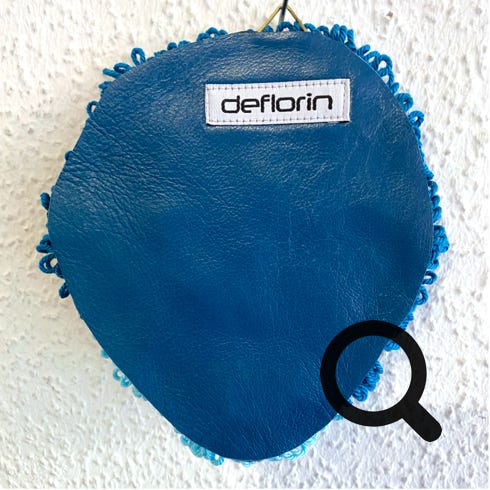 Wandschmuck HUCH hinten